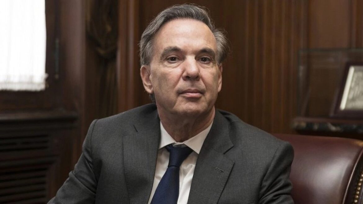 PICHETTO MUEVE FICHAS