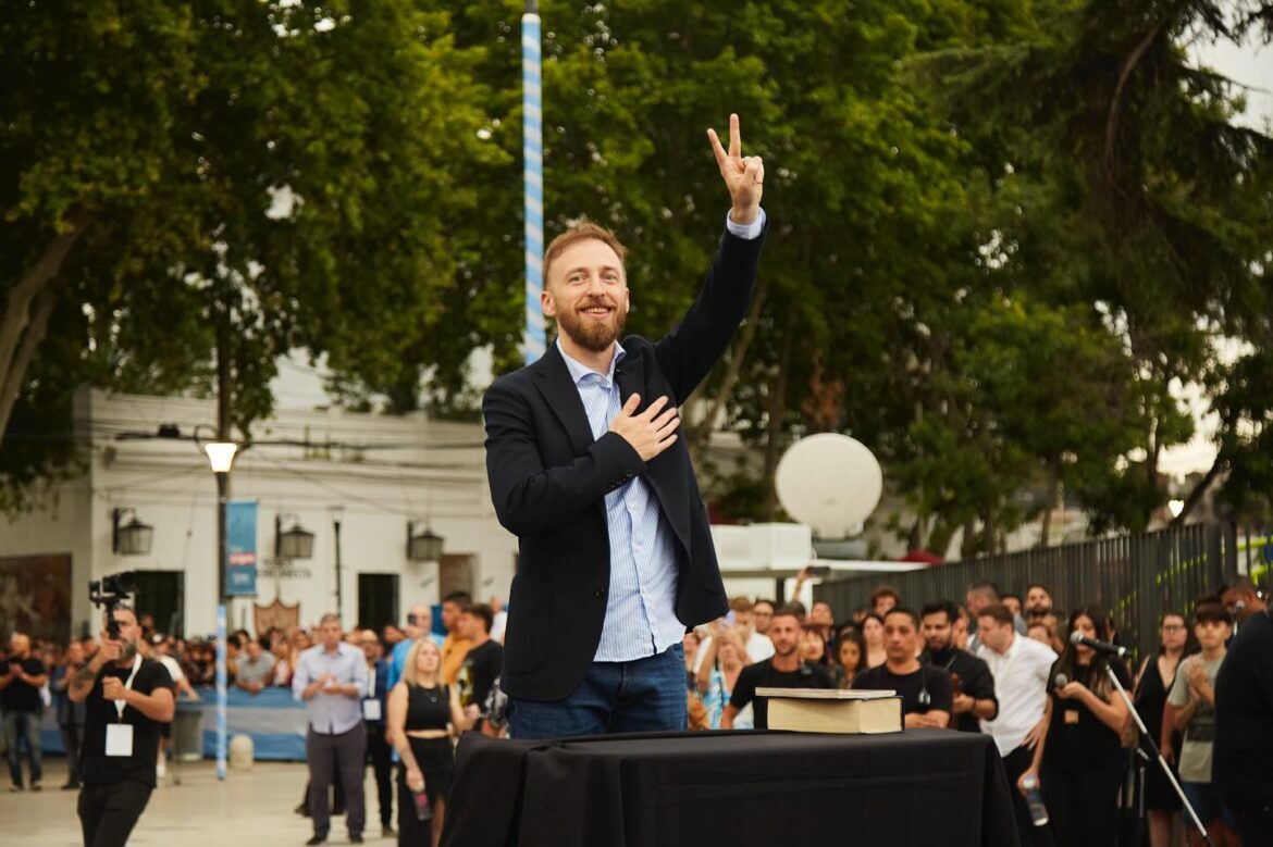 SIGUE LA INTERNA PERONISTA BONAERENSE